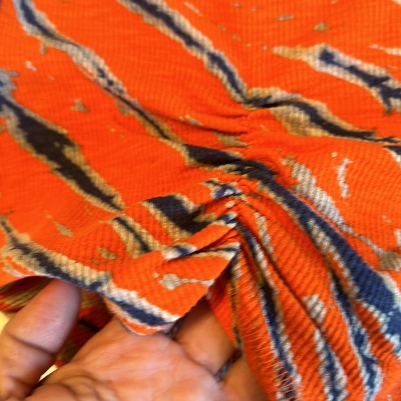 Urban Outfitters Cropped Top Bright Orange Style Tie Die Size S P - Picture 11 of 11